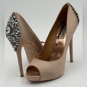 Badgley Mischka Nude Embellished Peep Toe Heels Size 8.5